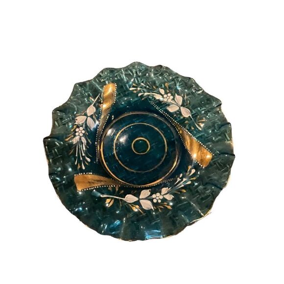 Victorian Blue Ruffled Dish